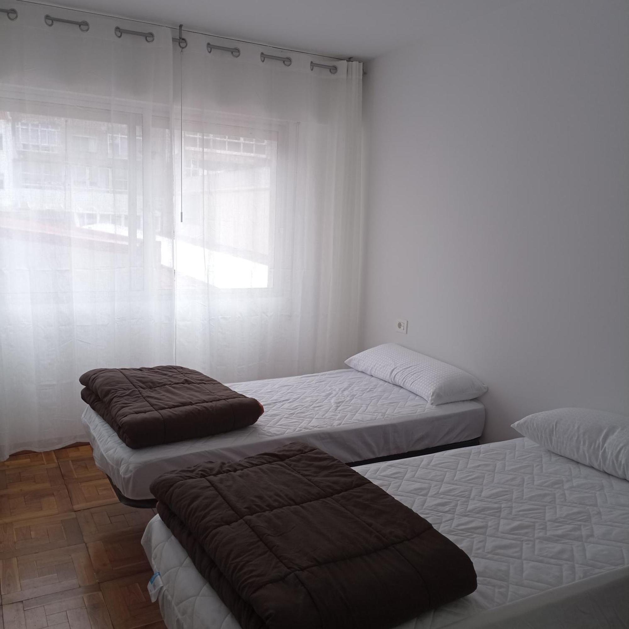 Albergue Lalin Centro Ngoại thất bức ảnh
